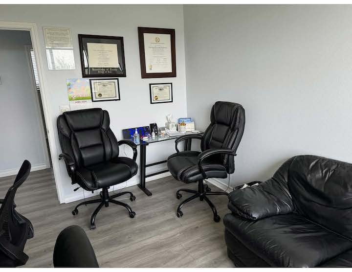 Picture of Vitals Station in treatment room