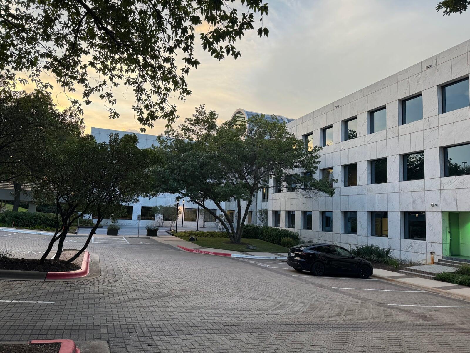 Picture of front parking lot